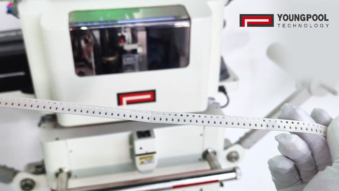 Dimostrazione DEMO di successo per un cliente filippino di accumulo di energia — Youngpool Technology L-4 Automatic Splicing Machine